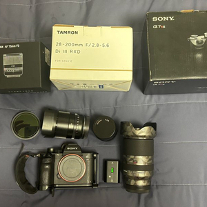소니 A7R3 + 탐론 28-200등 렌즈3종 및 용품