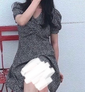 에잇세컨즈 브이넥 반팔 원피스--0