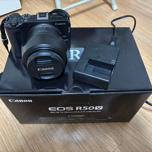 Eos R50V 번들14-30kit