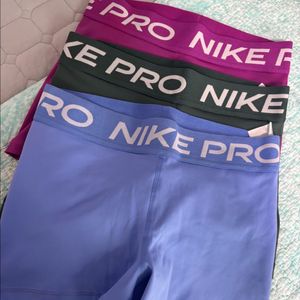 나이키Pro(나이키프로 여성 러닝쇼츠/여성 숏 레깅스)