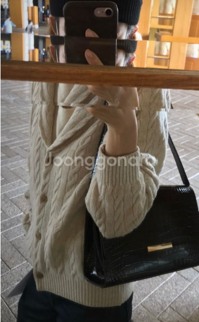 시엔느 다이앤 빈티지 울 니트 꽈배기 숄 가디건--6