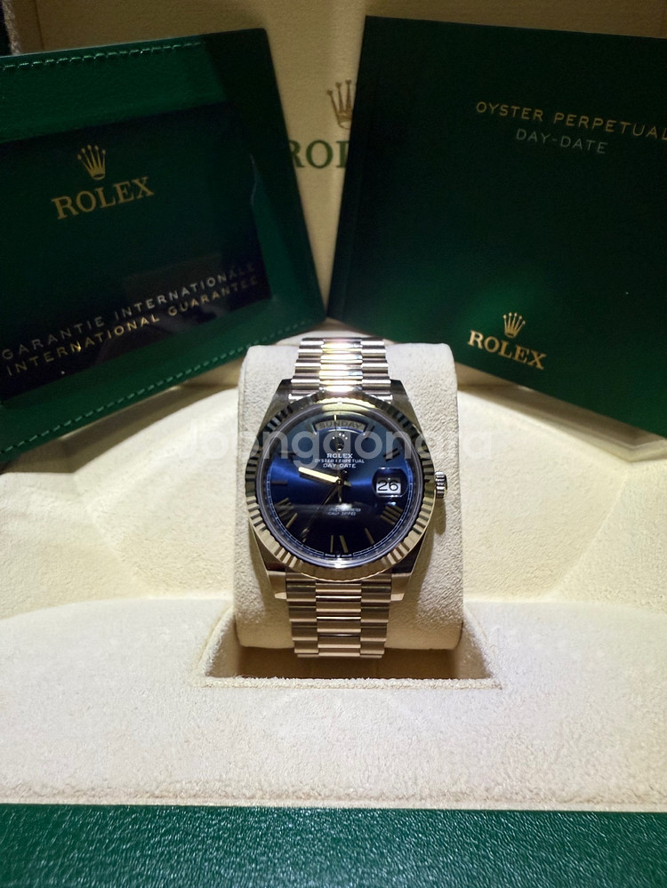 롤렉스 데이데이트 화이트골드 블루다이얼 40MM--1