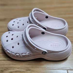 크록스 바야 플랫폼 클로그
