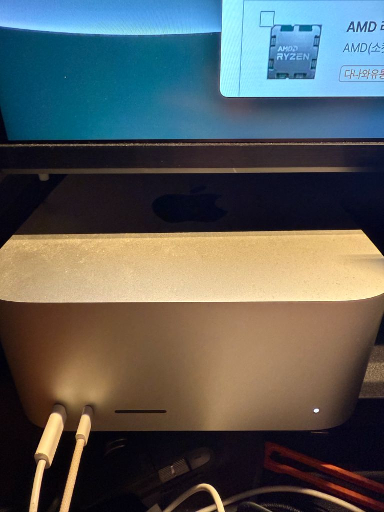 맥스튜디오 m2 max 1tb 32ram 이미지