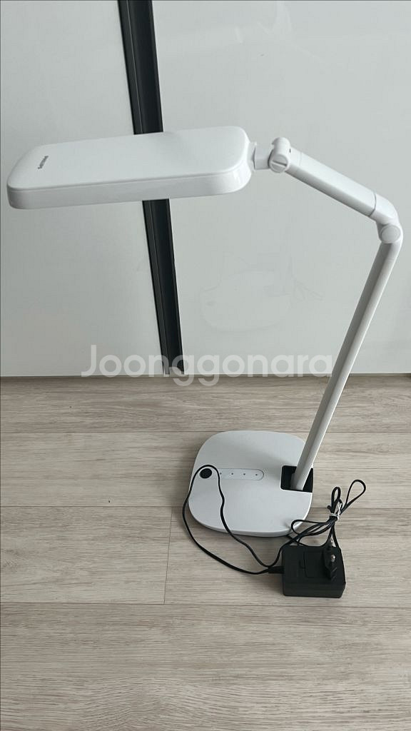 필립스 LED 데스크램프 스탠드 조명받은 후 전혀 사용--0