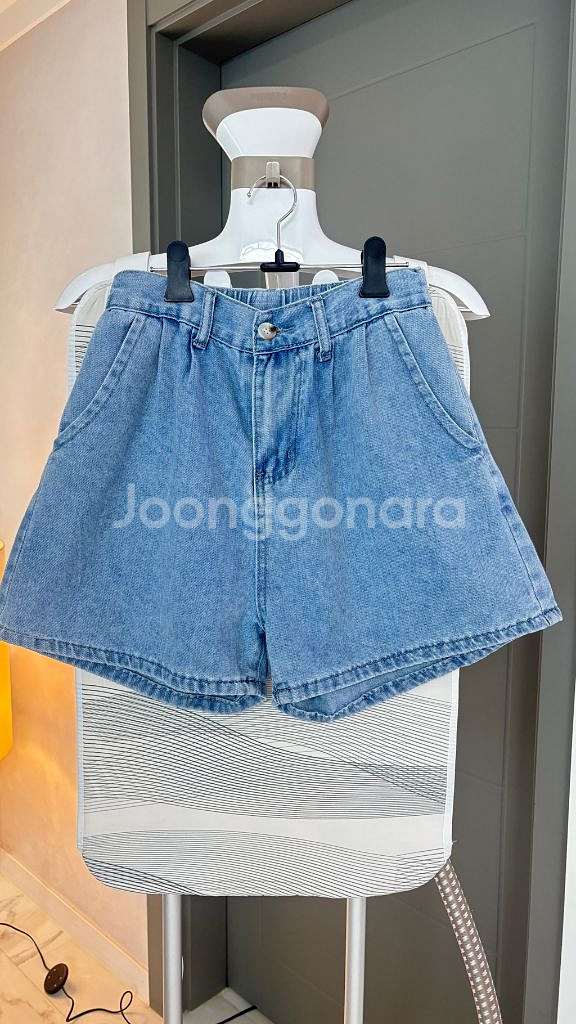 하엄지 루흐 도트 러플 랩블라, 모노앤밀키 숏츠--5