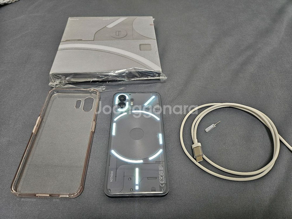 낫싱 폰2 256GB 팝니다--0