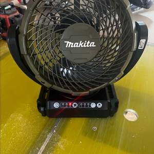 마끼다 18v 충전선풍기 팝니다