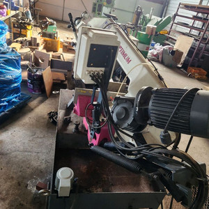 OPTIMUM 밴드쏘 S 300 DG 절단기