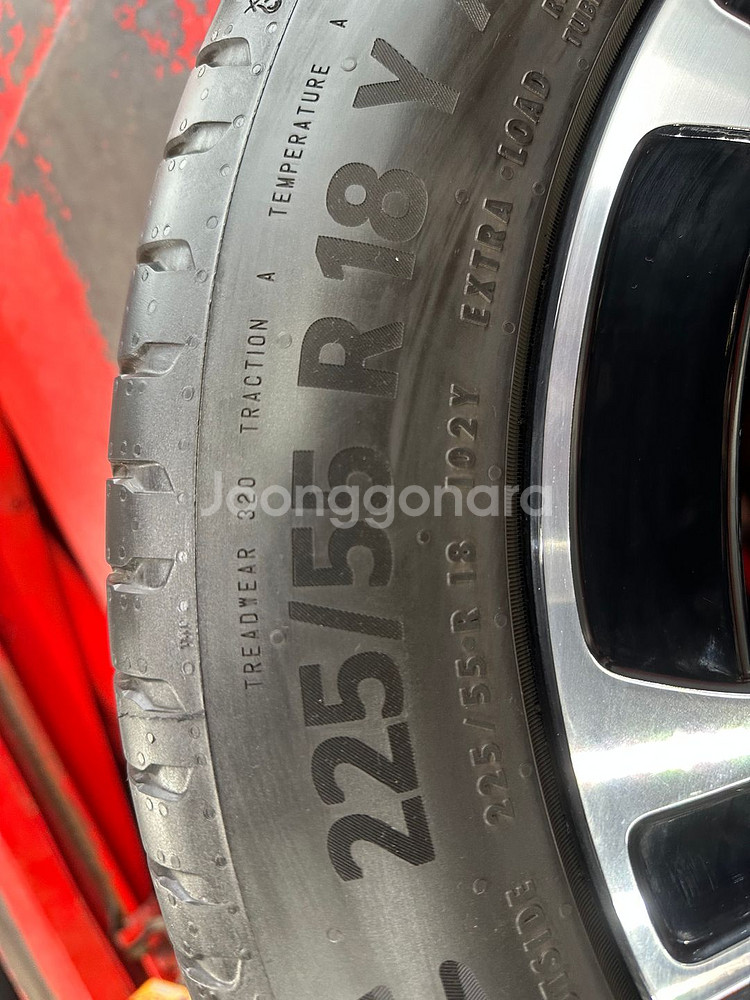 벤츠 E클래스 W214 18인치 휠타이어세틑 판매합니다--6