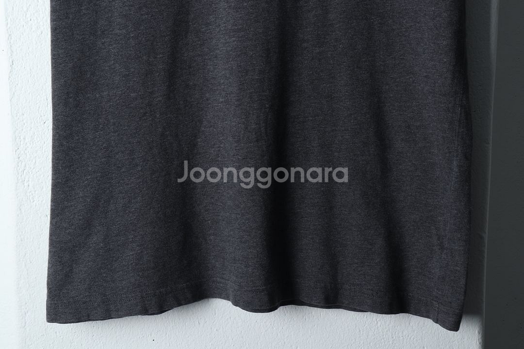 (M) 노스페이스 반팔 티셔츠 그레이 로고 올드스쿨--3