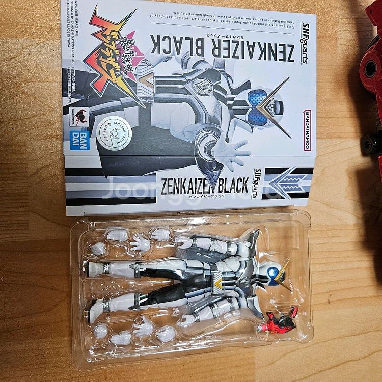 SHF 돈모모타로& 엔야라이돈, 젠카이저 블랙 판매--2