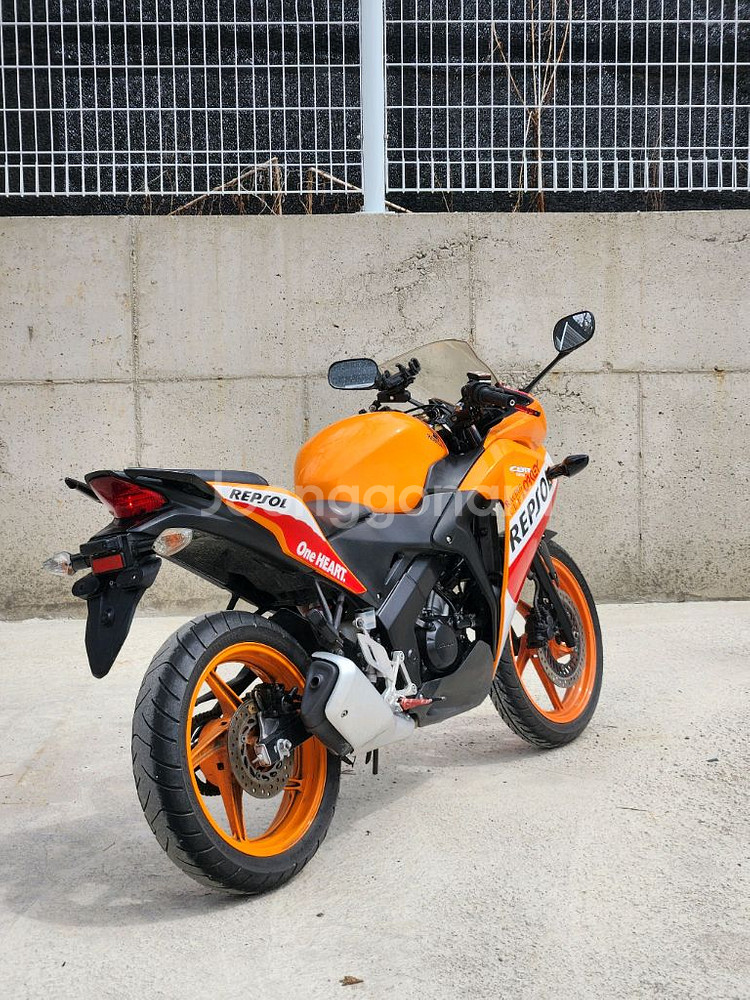 혼다CBR125랩솔 / 14년식 / 2만키로 / 140--4