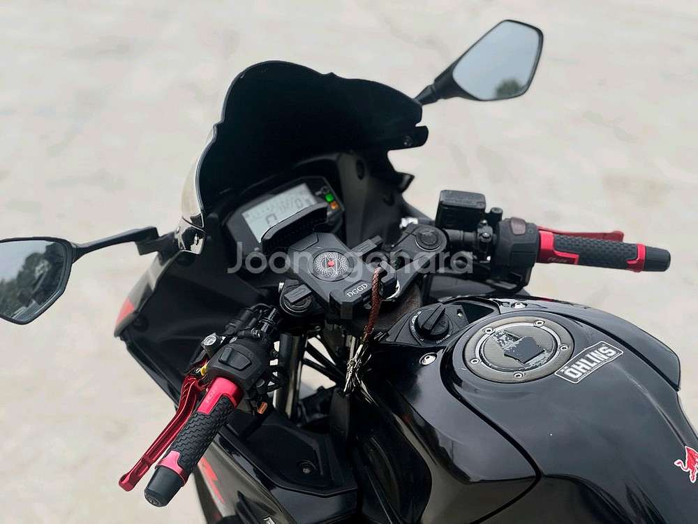 스즈키 GSX-R125 / 19년식/2만키로 /270--5