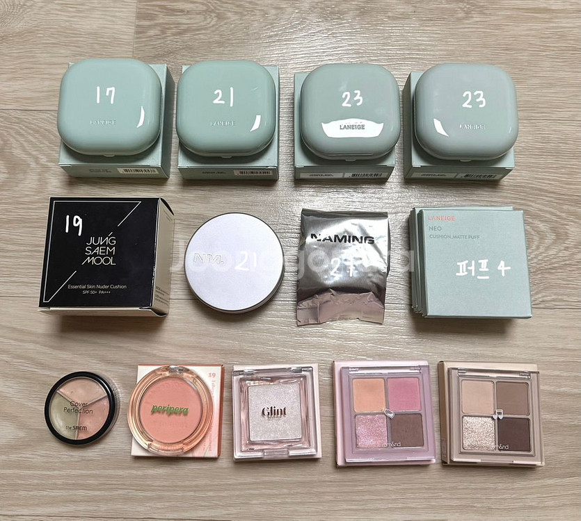 쿠션•컨실러•블러셔•하이라이터•섀도우팔레트 화장품 모음--0
