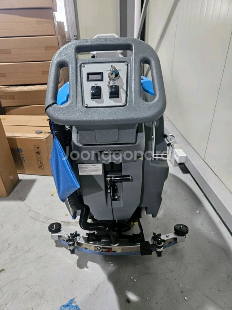 산업용 바닥청소기 중고판매--0