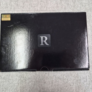 캐논 EOS R8