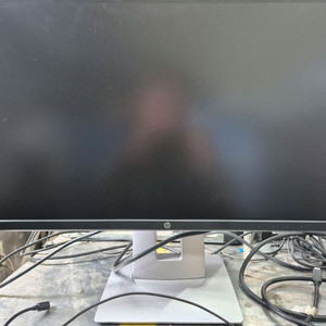 HP 비즈니스 E230T 23인치 판매합니다