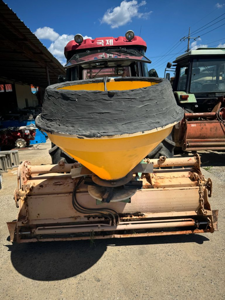 국제 48마력 트랙터 이미지