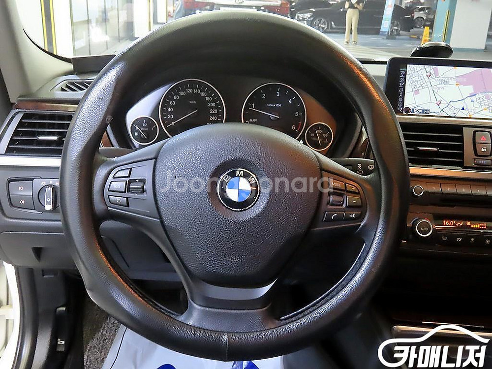 [BMW]3시리즈(F30) 320D XDRIVE #앱특--7
