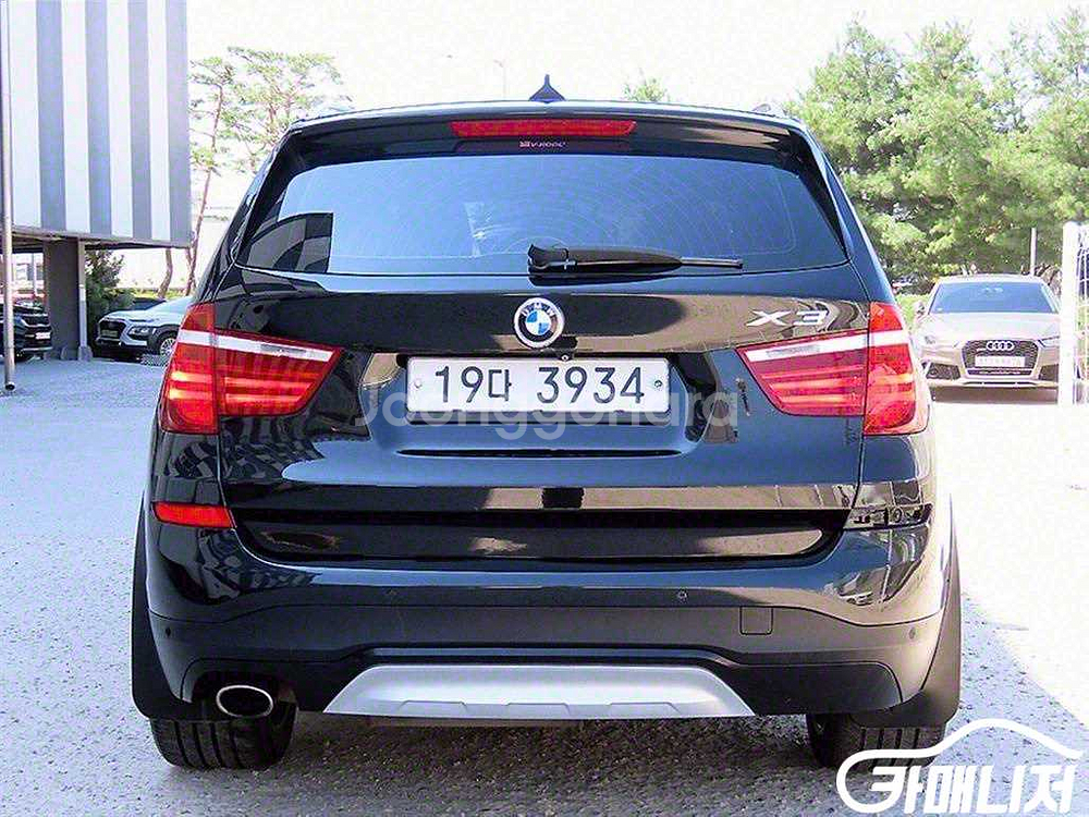 [BMW]X3 (F25) xDrive 20d xLine--3