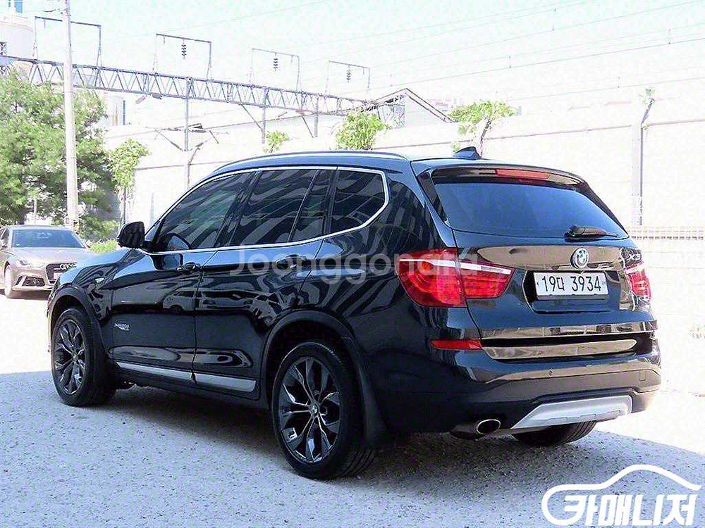 [BMW]X3 (F25) xDrive 20d xLine--2