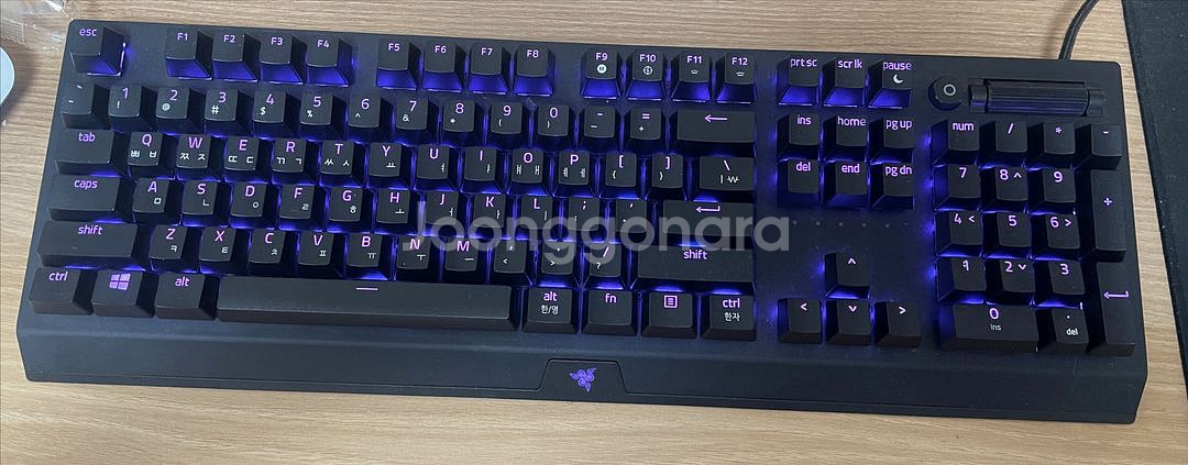 레이저 BlackWidow V3 키보드--1