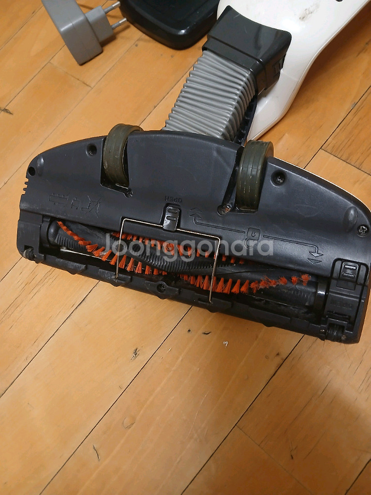 <부품용>일렉트로룩스 무선청소기/ZB3104--5