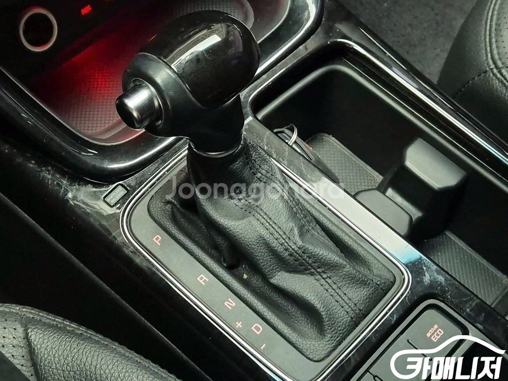 [기아]뉴 쏘렌토 R 2WD 2.2 프레스티지 (7인승--7