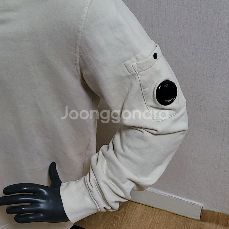 씨피컴퍼니 맨투맨--1