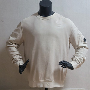 씨피컴퍼니 맨투맨