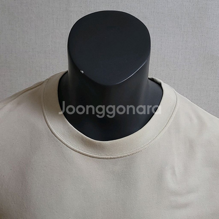 씨피컴퍼니 맨투맨--2