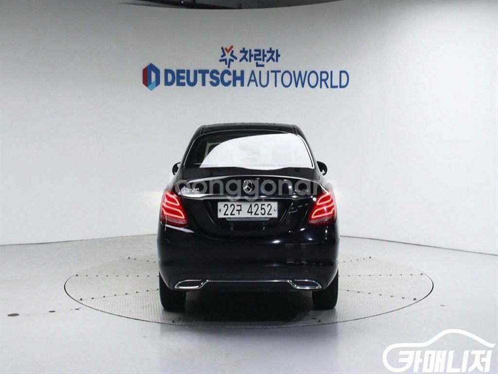 [벤츠]C클래스 W205 C220 블루텍 익스클루시브--3