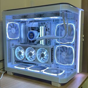 9600X, 9070XT 고사양 화이트 본체