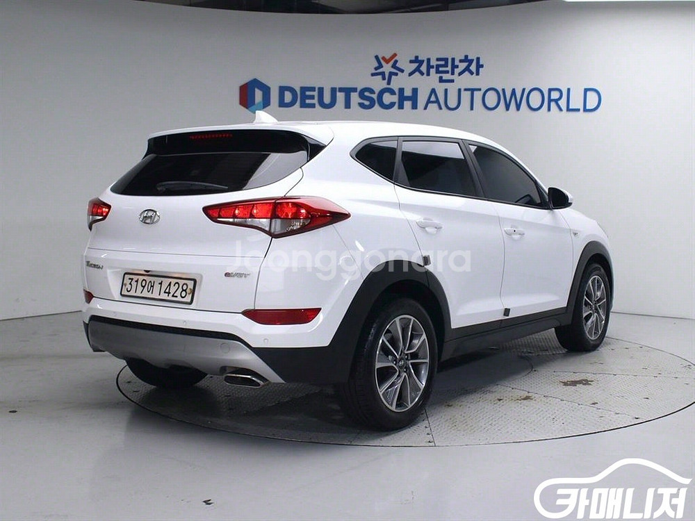 [현대]올뉴투싼 디젤 1.7 2WD 스타일 (5인승)--1