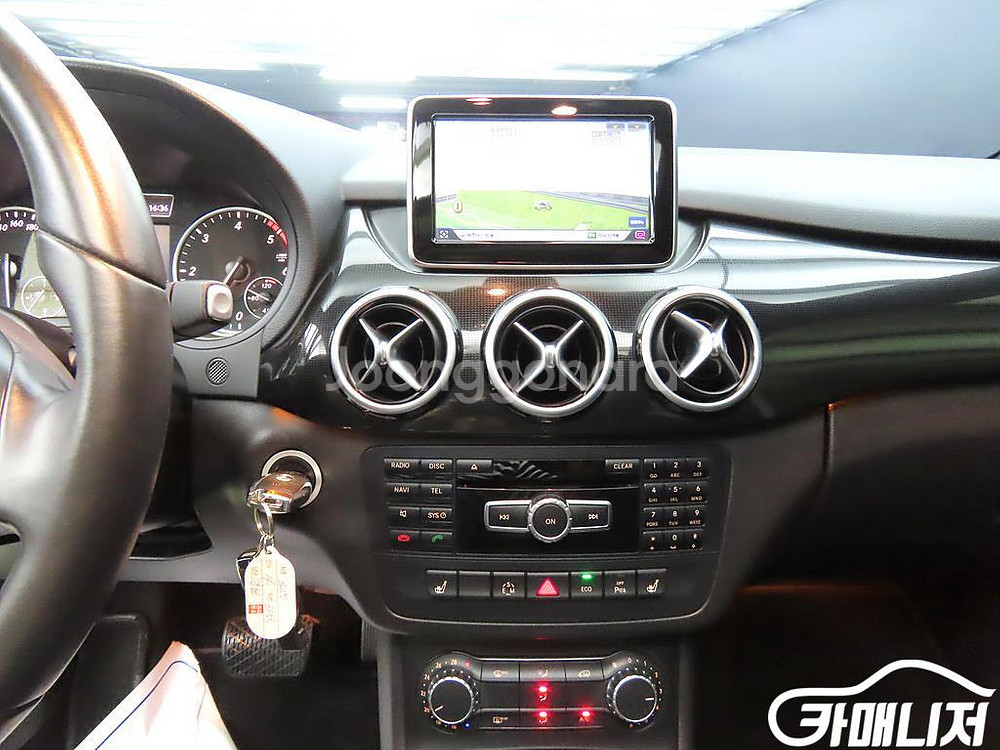 [벤츠]B클래스 (MY B) B200 CDI 블루이피션--9