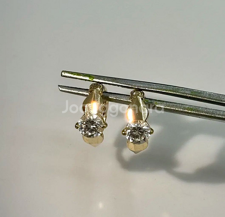 14k 큐빅 기본 금 귀걸이--0