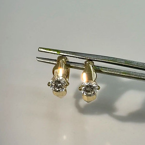 14k 큐빅 기본 금 귀걸이