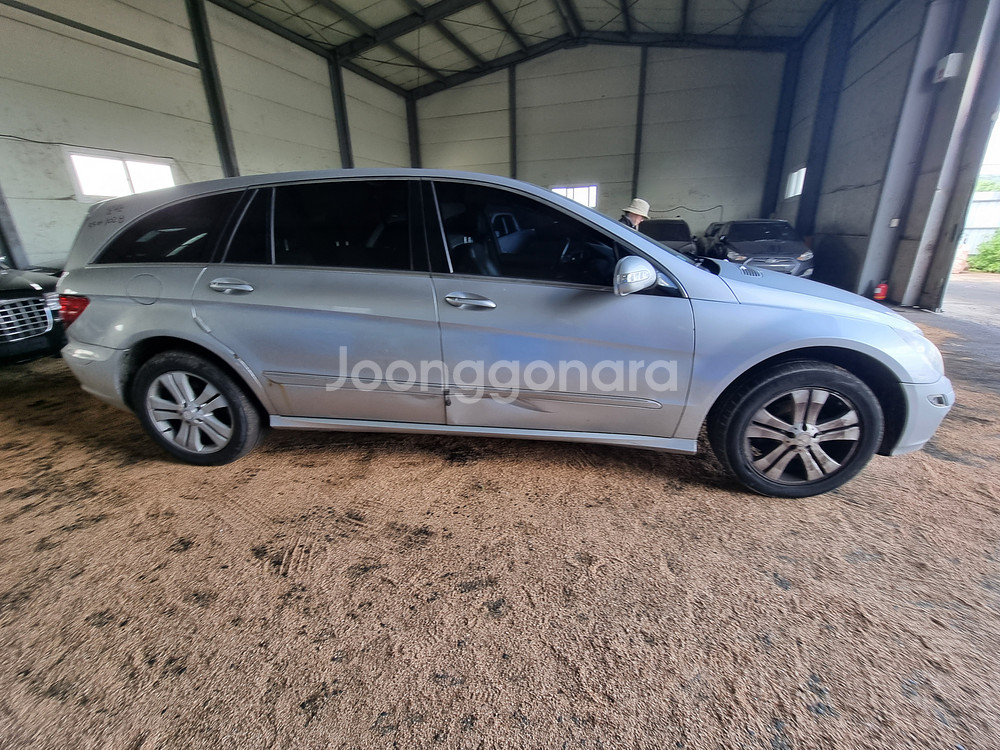 20-벤츠 R350 2007 부품 각개 판매합니다.--1