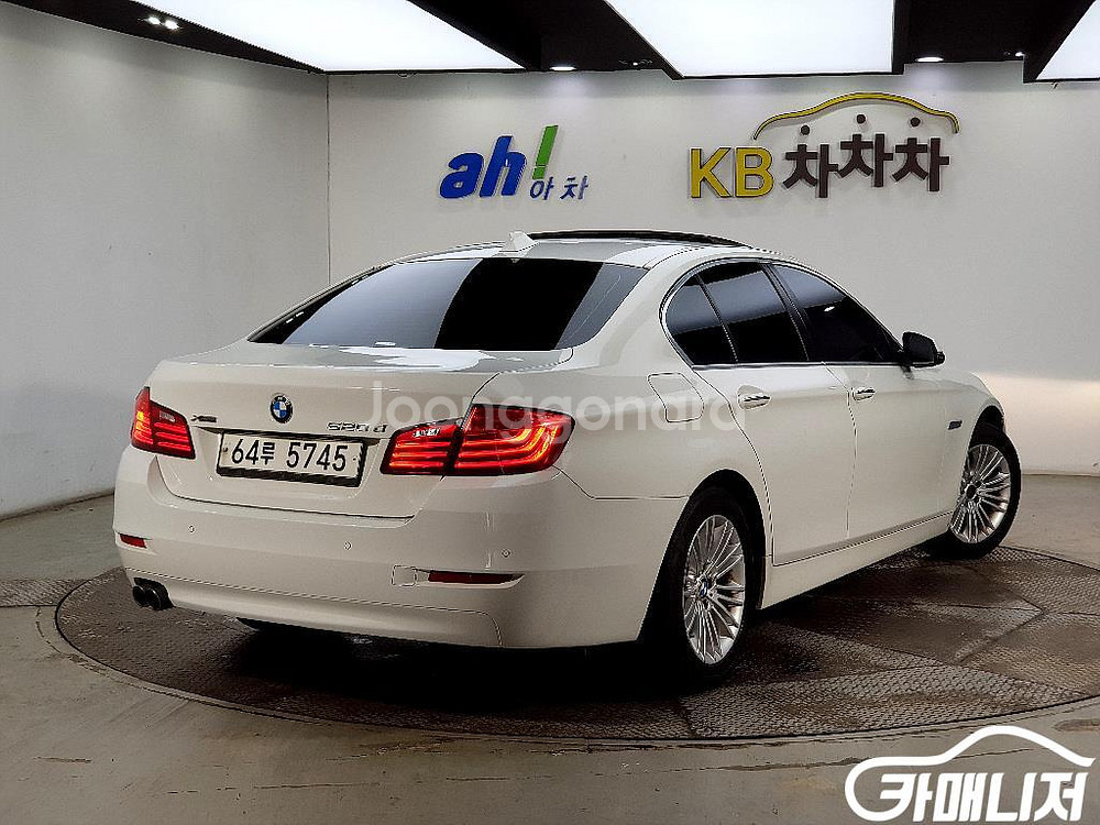 [BMW]5시리즈 (F10) 520d xDrive #앱--3