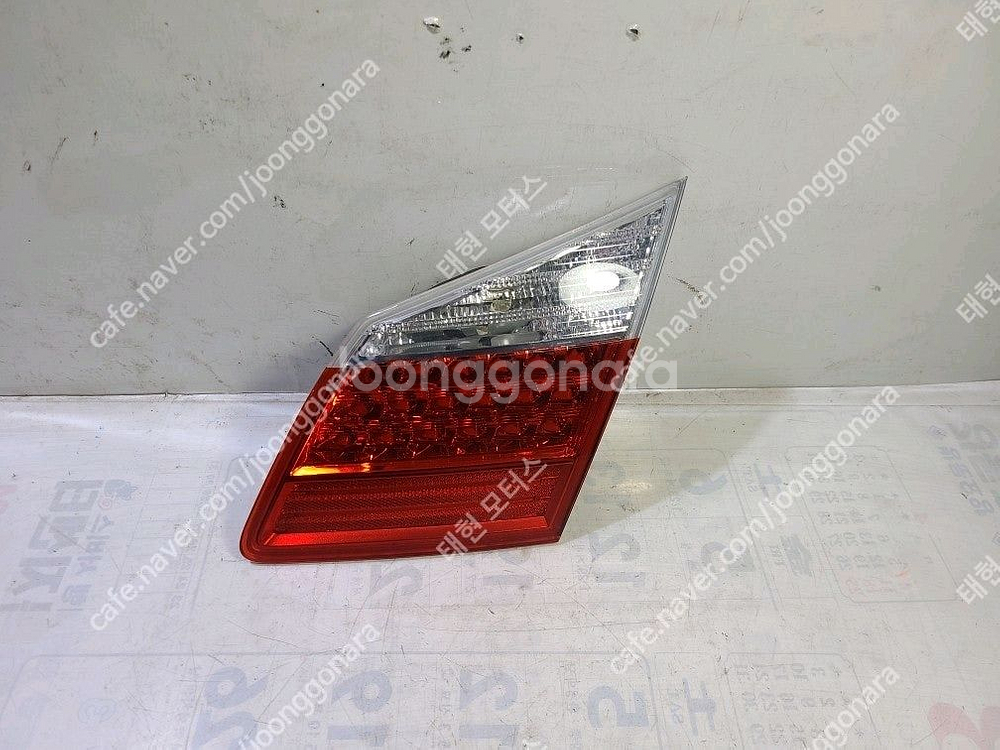 제네시스BH 테일램프/트렁크등 조수석--0