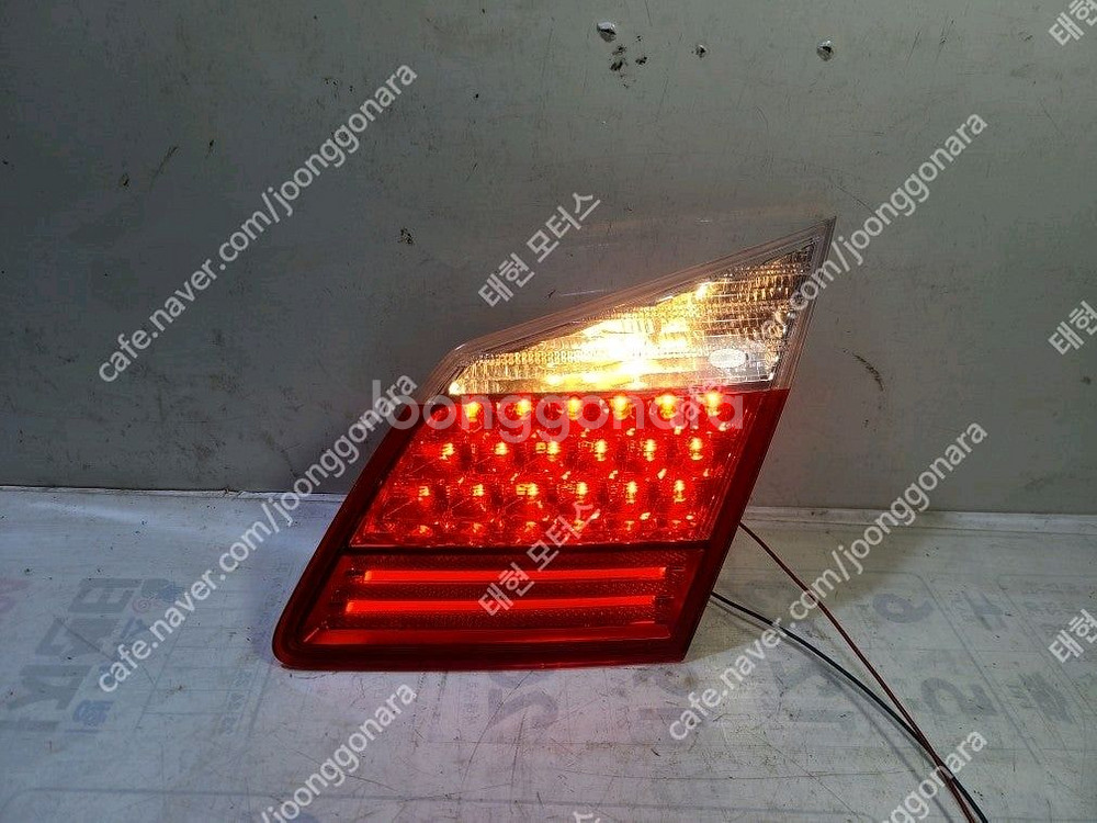 제네시스BH 테일램프/트렁크등 조수석--2