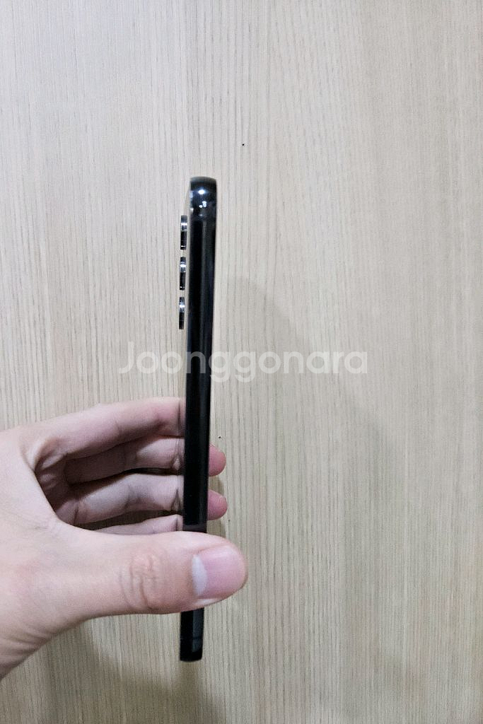 갤럭시 S23플러스 블랙 256G 팝니다--4
