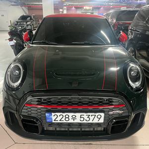 미니쿠퍼 jcw 23년식 6만키로