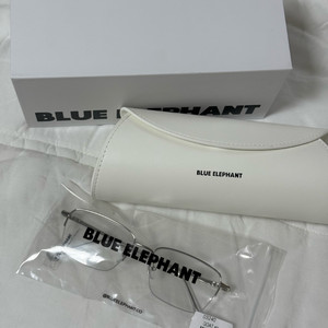 블루엘리펀트 goat silver 새상품