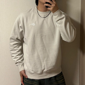 정품 나이키 퓨추라 에크루 기모 맨투맨 스웻셔츠