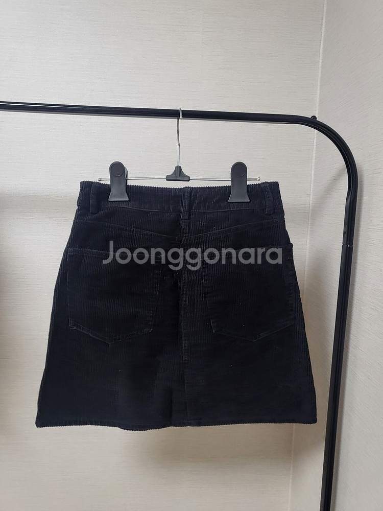 스파오 겨울 치마--1