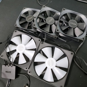 NZXT 크라켄 RGB , NON RGB 시스템팬