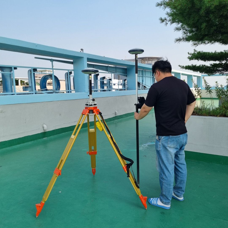 중고 스펙트라 GPS측량기 SP60 2대 RTK set 이미지