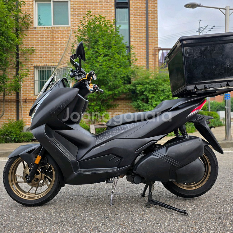 존테스 350D 24년식 1인신조 짧은키로수 판매합니다--4